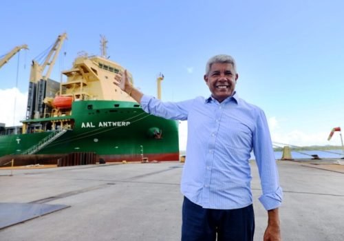 Jerônimo Rodrigues detalha estratégia para descentralizar a indústria na Bahia