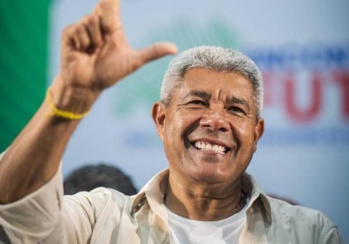 Jerônimo Rodrigues intensifica campanha na Região Metropolitana de Salvador