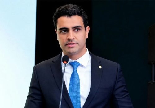 JHC vence disputa ao governo de Alagoas no primeiro turno das eleições
