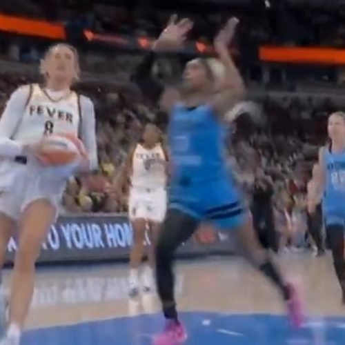 Jogadora da WNBA é expulsa após falta e gera polêmica sobre privilégio racial