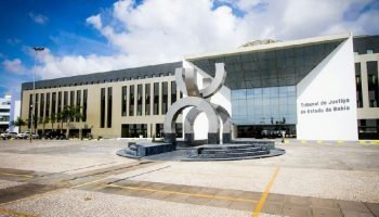 Justiça da Bahia enfrenta desafio com mais de 19 mil processos pendentes no Tribunal do Júri