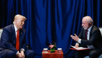 Lula e Trump discutem tarifas e cooperação global em telefonema de longa duração