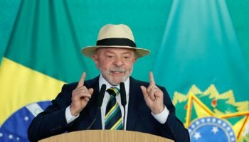 Lula exige investigação rigorosa sobre Banco Master e cobra ética no Judiciário