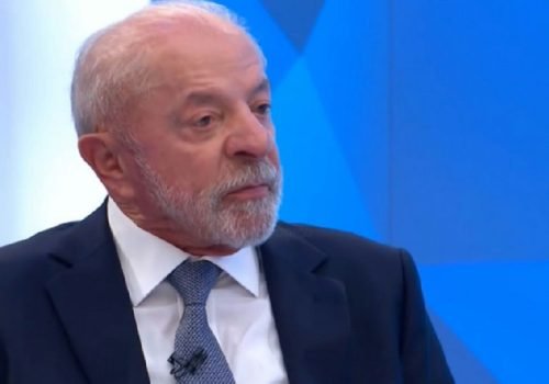 Lula justifica reajuste no Bolsa Família após alegar desconhecimento sobre congelamento