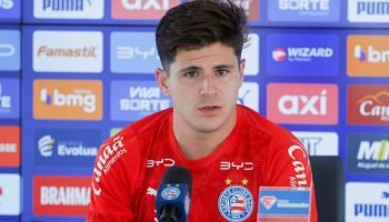 Marco Moreno destaca adaptação ao Bahia e projeta vitória em confronto direto contra o Flamengo