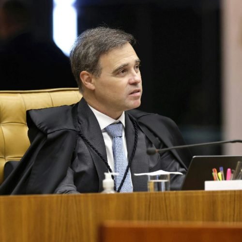 Mendonça ordena investigação da Polícia Federal sobre vazamento no caso Lulinha
