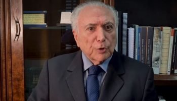 Michel Temer oficializa apoio à candidatura de Flávio Bolsonaro no segundo turno