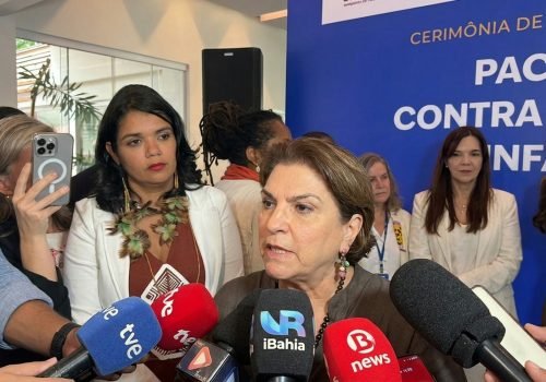 Ministra das Mulheres destina R$ 43 milhões para a Bahia e defende criminalização da misoginia