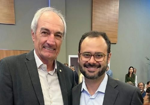 Ministro do Empreendedorismo conhece projeto de apoio a empreendedoras em Salvador