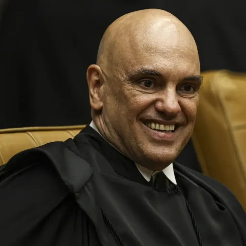 Moraes defende cassação de mandato para candidatos que utilizarem inteligência artificial