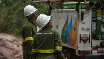 Neoenergia Coelba suspende fornecimento de energia em mais de 50 bairros de Salvador
