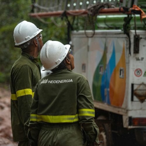 Neoenergia Coelba suspende fornecimento de energia em mais de 50 bairros de Salvador