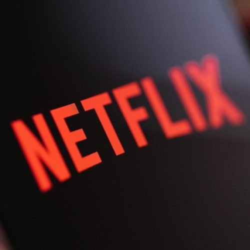 Netflix corta 1.000 postos de trabalho em reestruturação global de sua força de trabalho