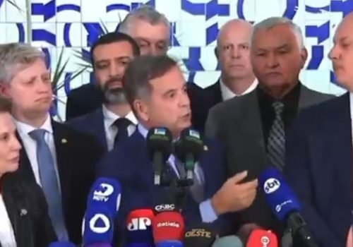 Oposição aciona PGR contra Moraes e exige saída de Andrei Rodrigues após caso Banco Master