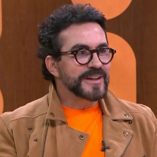 Padre Fábio de Melo contesta críticas e defende a simplicidade de sua rotina religiosa