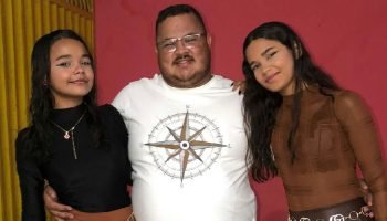 Paternidade socioafetiva: surpresa de filhas emociona pai e oficializa laço afetivo