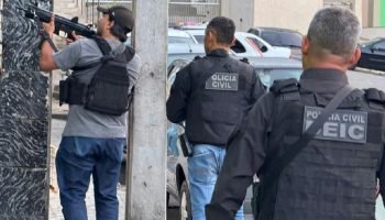 Polícia Civil deflagra operação contra extorsão de turistas no Farol da Barra