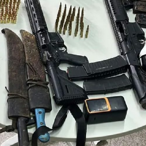 Polícia Militar impede confronto entre facções e prende cinco homens em Santa Inês