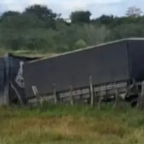 Polícia Militar resgata motorista e recupera caminhão roubado na Br-324