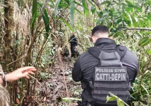Polícia prende suspeito e encontra pertences de adolescentes desaparecidas na Bahia