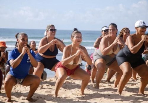 Praia baiana recebe programação de saúde e bem-estar para mulheres