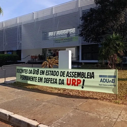 Professores da Unb mantêm indicativo de greve e buscam negociação sobre URP