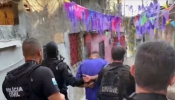 Quadrilha que invadia mansões no Rio é desmantelada com ordens de dentro da cadeia