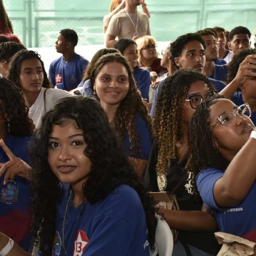 Rede estadual mobiliza alunos em revisão intensiva para o Enem 2026