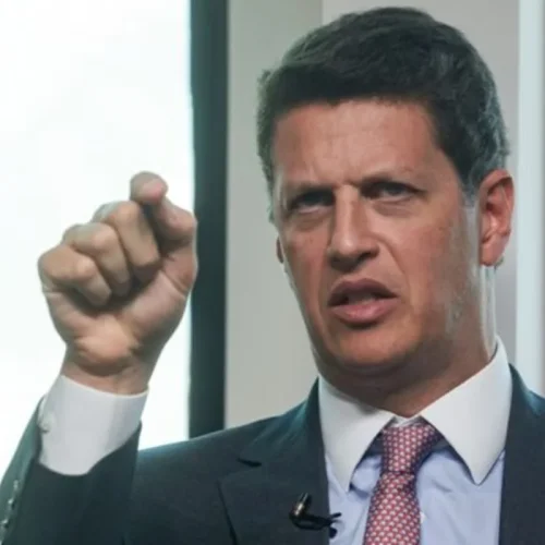 Ricardo Salles articula futuro político após desistência da candidatura ao Senado