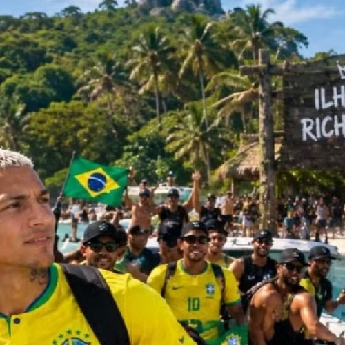 Richarlison ironiza ilha em Angra de aliado de Flávio Bolsonaro e Neymar reage