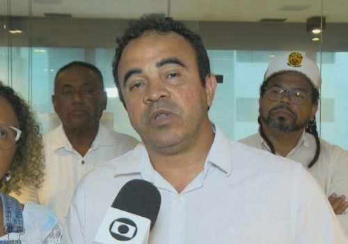 Ronaldo Mansur detalha propostas para a educação em agenda de campanha na Bahia