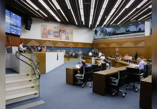 Servidores da prefeitura de BH terão reajuste de 4,11% com impacto de R$ 213,4 milhões desde maio