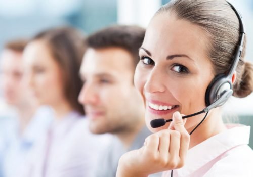 Simm oferta centenas de vagas de emprego com foco em telemarketing