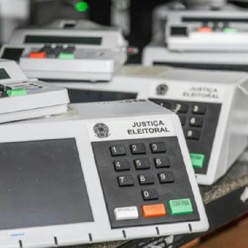 Tre-ba substitui nove urnas eletrônicas e registra prisões por boca de urna no estado