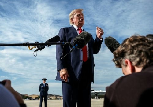 Trump anuncia criação de cargo de czar da inteligência artificial nos Estados Unidos