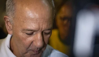 TSE avalia futuro político de Arruda em julgamento decisivo sobre candidatura ao GDF