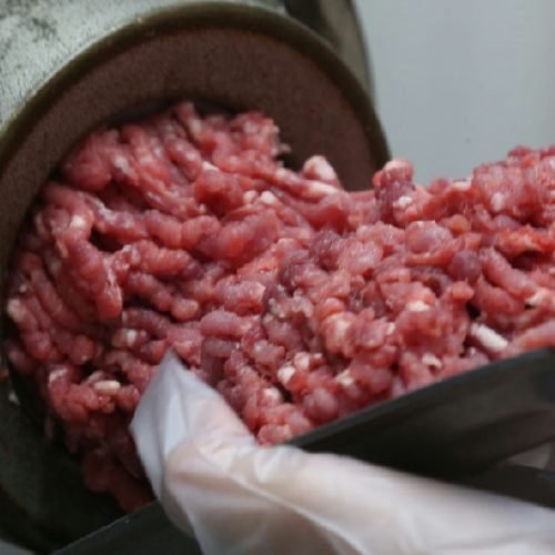 UE barra importação de carnes, ovos e mel brasileiros por divergências em normas sanitárias