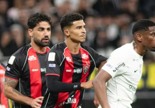 Vitória empata com o Corinthians fora de casa e continua sem vencer como visitante no torneio