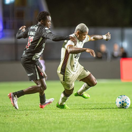 Vitória enfrenta queda de rendimento após pausa para a Copa do Mundo