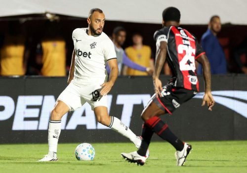 Vitória supera Botafogo no Barradão e ganha fôlego para o clássico Bavi