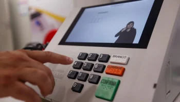 Voto nulo e branco: entenda o impacto real nas eleições brasileiras
