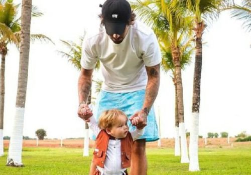Zé Felipe detalha acidente doméstico com filho caçula e tranquiliza seguidores